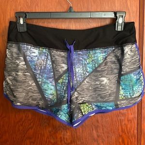 Avia shorts with lining